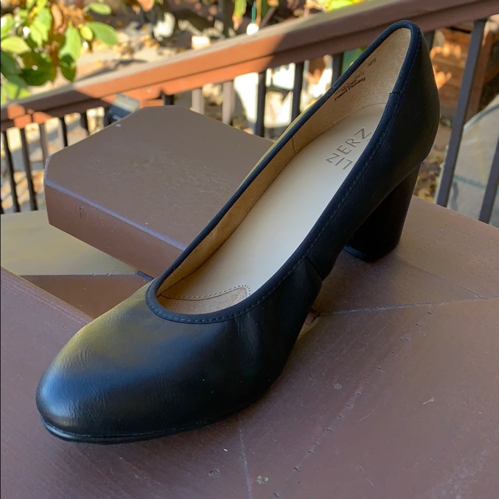 Naturalizer 9.5 Black